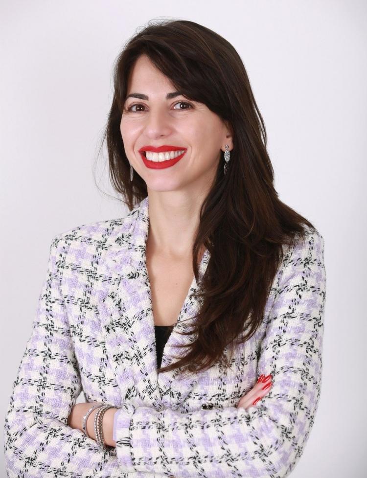 woman-77812661280.jpg